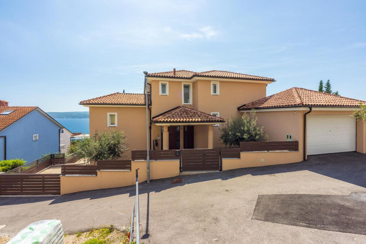 Dolly Lux Apartamento Crikvenica Exterior foto